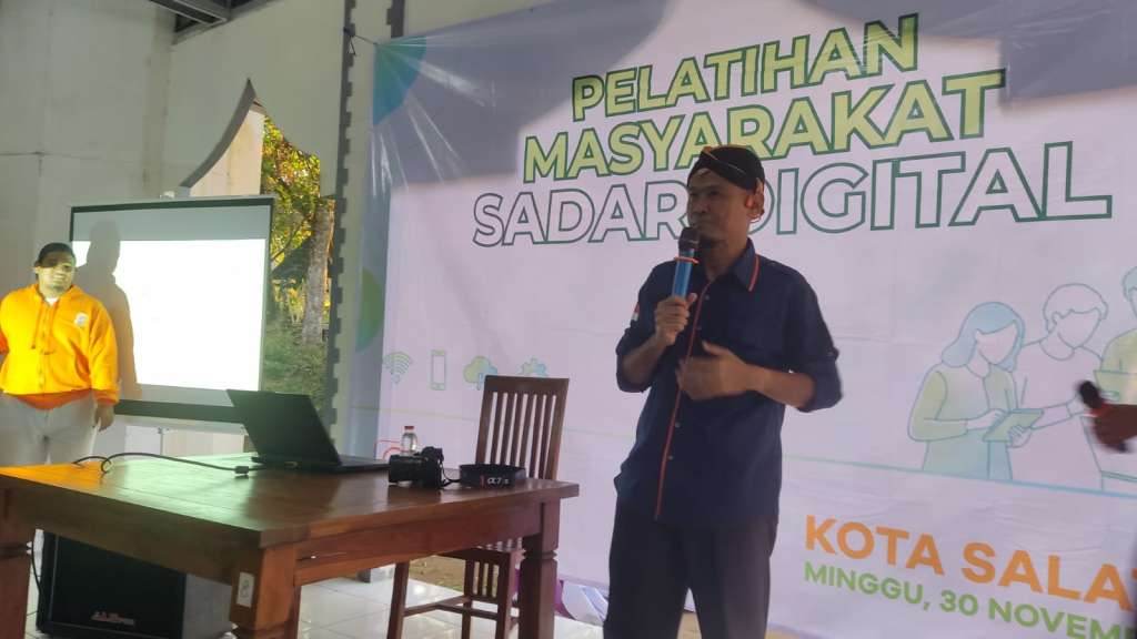 Tim Humas PKS Wonogiri Ikuti Pelatihan Masyarakat Sadar Digital di Lereng Merbabu